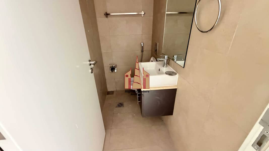 7 IMG_2988. jpeg
