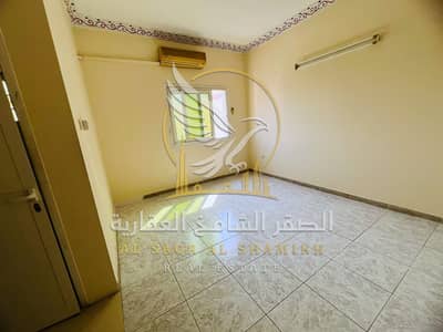 Studio zum Miete in Al Nabba, Sharjah - استديو-للا-يجار-1-غرف-النباعة-الشارقة-صورة-العقار-aq-5800-07. jpg