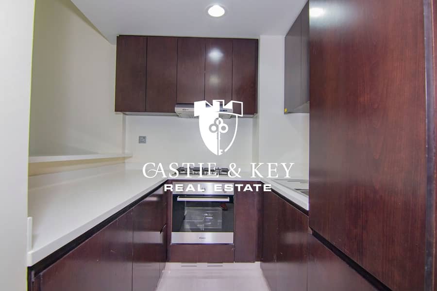 4 Kitchen. jpeg