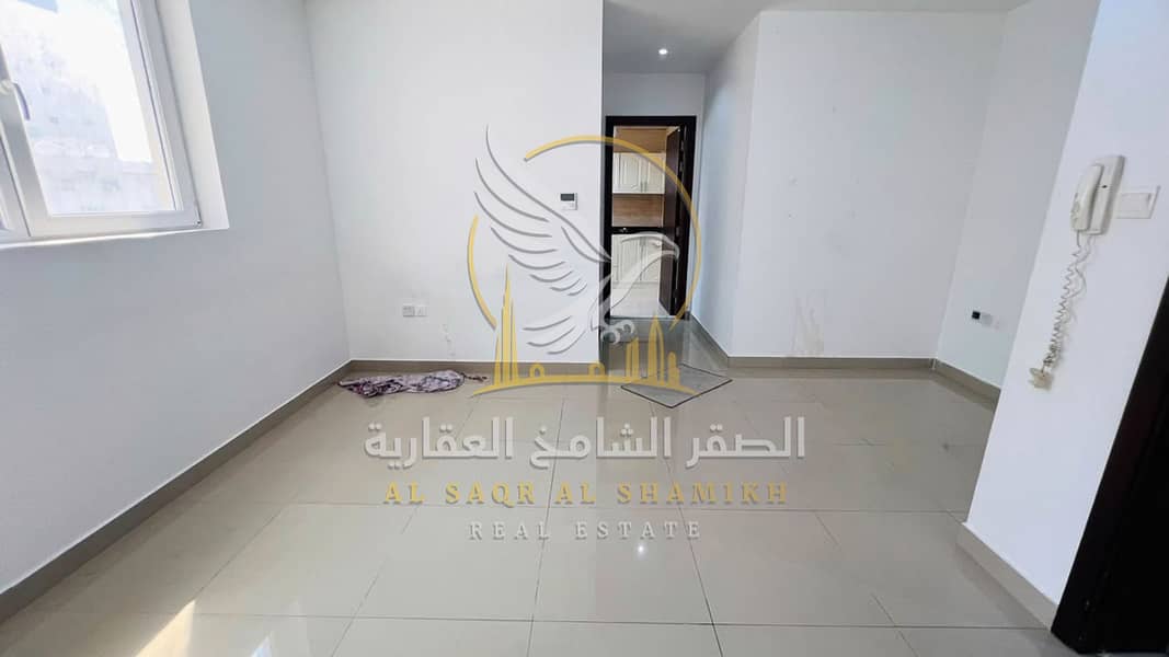 5 غرفة-وصالة-للا-يجار-1-غرف-النباعة-الشارقة-صورة-العقار-re-001-10. jpg