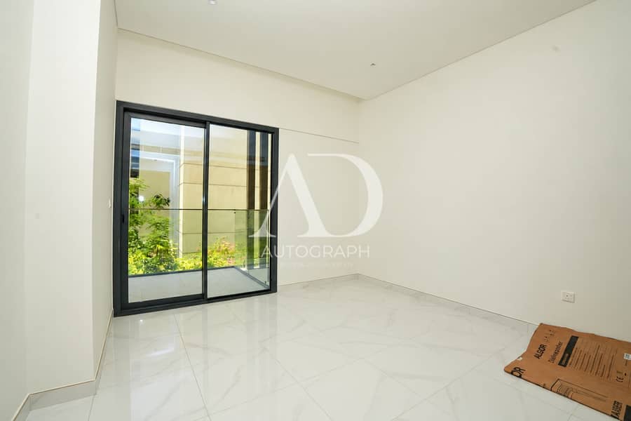 12 Architectural property interior-9. png