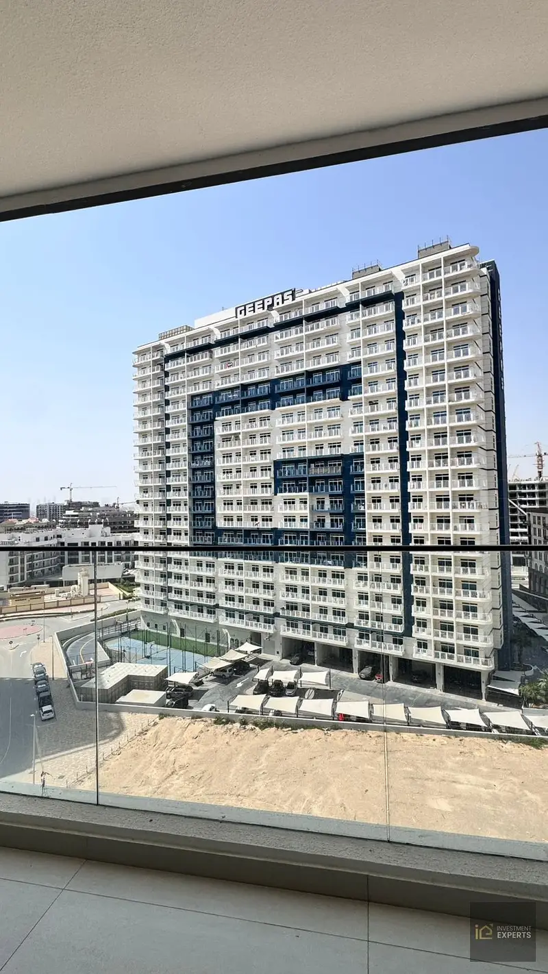 MODERN STUDIO | OPPOSITE VIEW | MOTIVATED SELLER