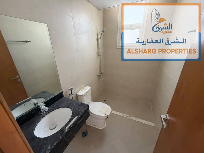 6 b7ec5aba-3eb0-4537-8607-bff35269c670. jpg