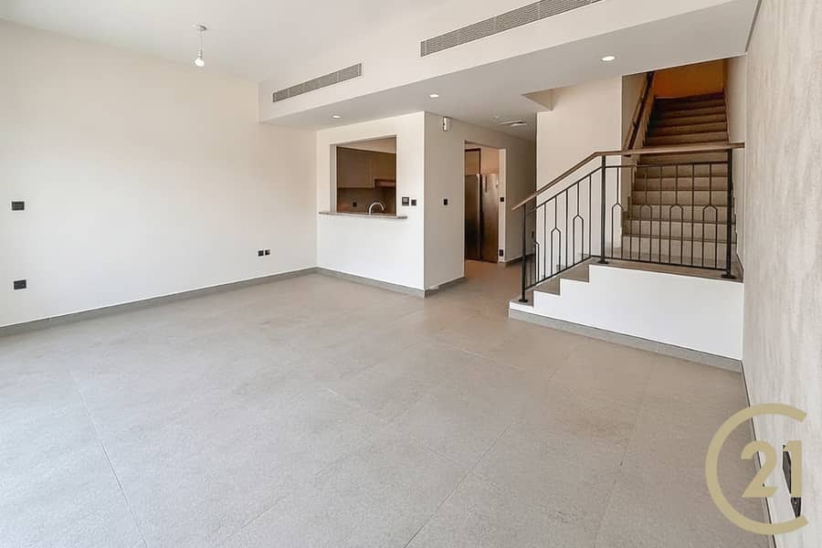 Villetta a schiera a DAMAC Lagoons,Malta, 4 camere da letto, 2700000 AED - 17002353 Villetta a schiera a DAMAC Lagoons,Malta, 4 camere da letto, 2700000 AED - 17002353