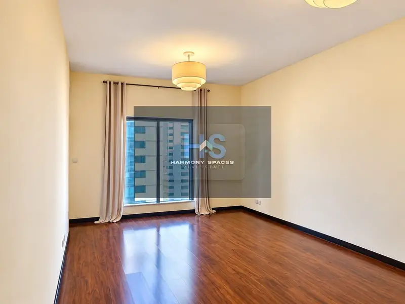 LAKE VIEW | CHILLER FREE | SPACIOUS