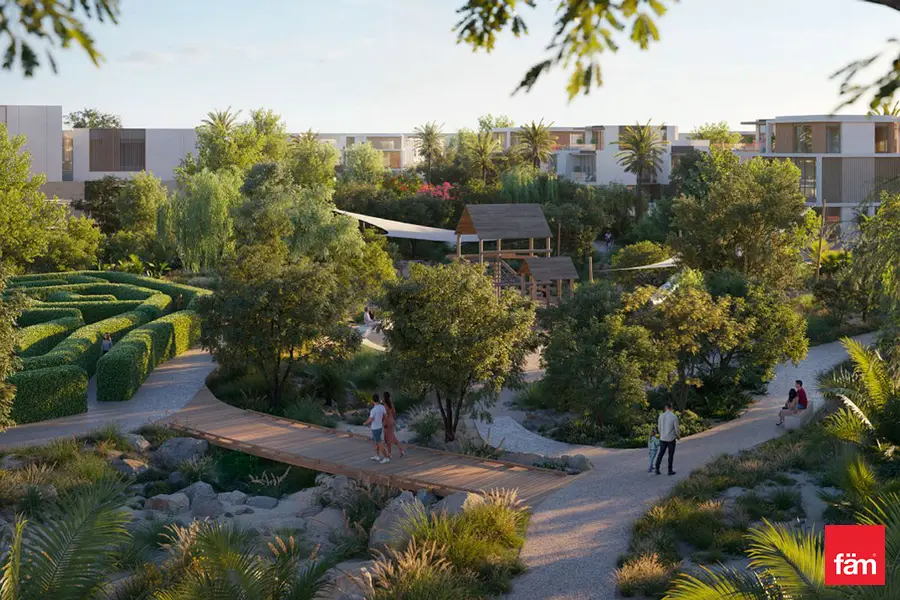 Luxury Park Backing Villa | Huge Plot