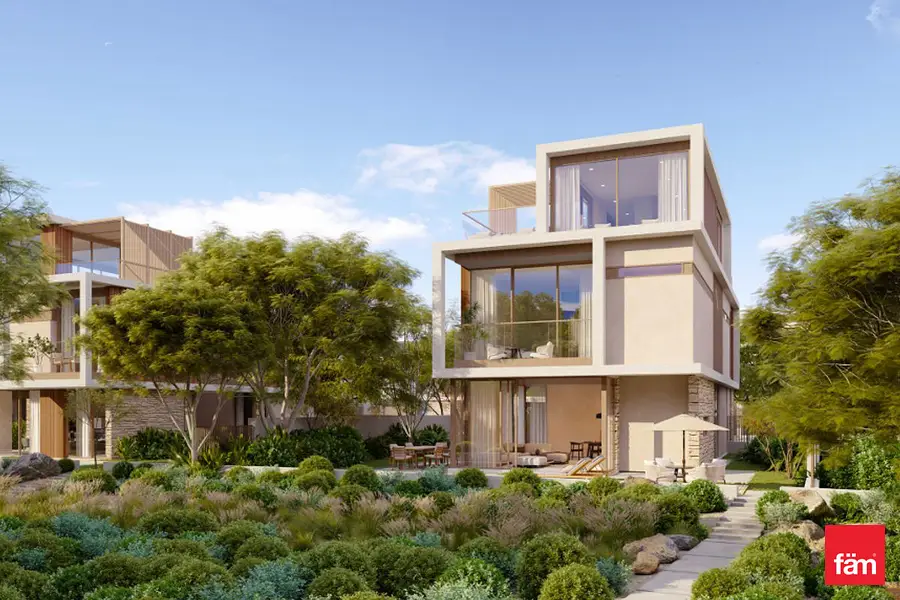 Luxury Park Backing Villa | Huge Plot