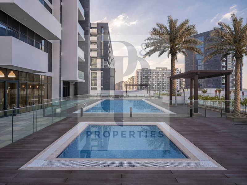 10 RIVIERA_DSF3288-HDR AB4. jpg