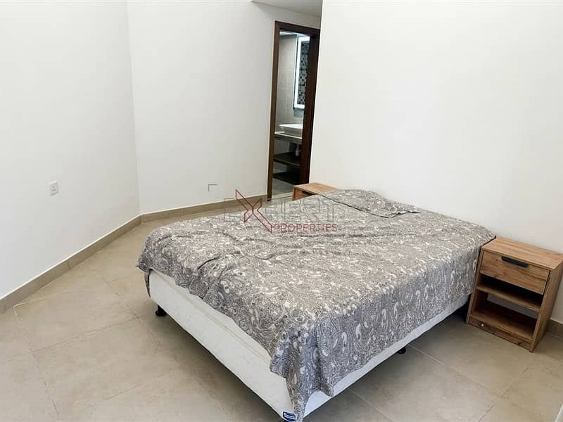 6 Image 6
