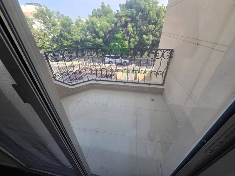 8 fyla-for-rent-4-bedroom-shrqan-alsharqh-property-04. jpg