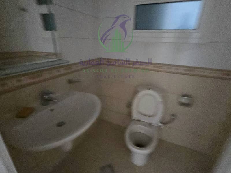 27 fyla-for-rent-4-bedroom-shrqan-alsharqh-property-25. jpg
