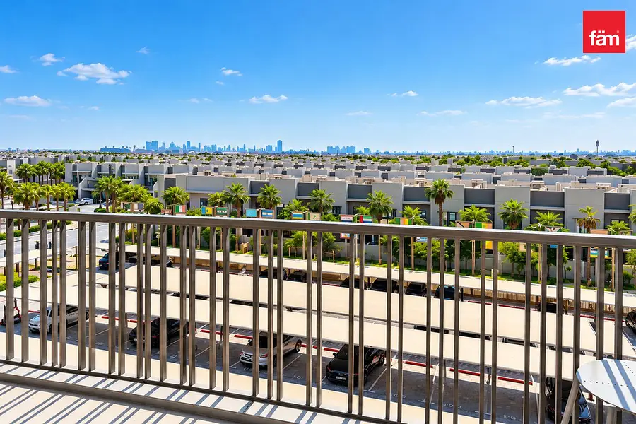 LowFloor | Fully Furnished |Townhouse View