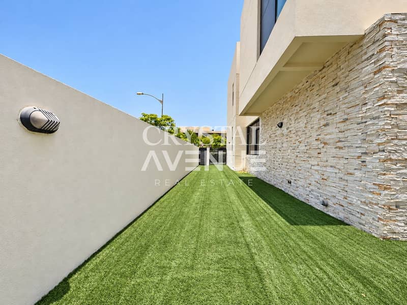 17 Natural daylight property view-6. png