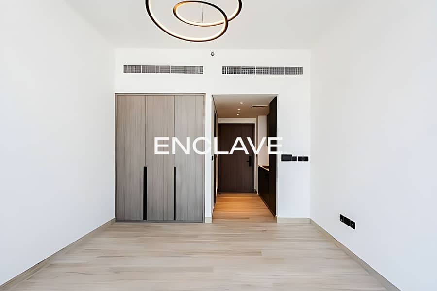 Luxury Studio | Huge Balcony | Prime Location Luxury Studio | Huge Balcony | Prime Location