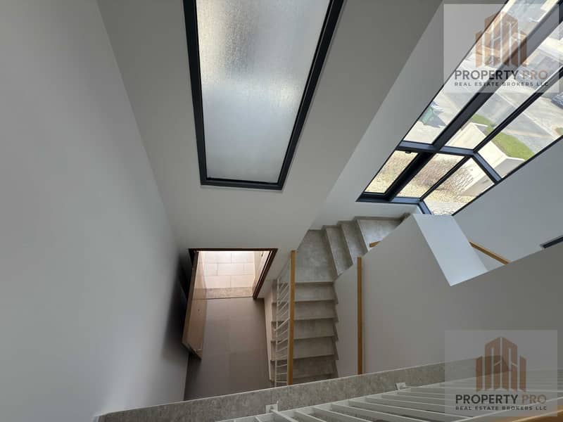 13 Image 13