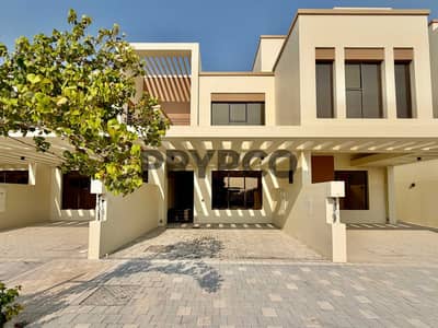 4 Bedroom Townhouse for Rent in DAMAC Lagoons, Dubai - photo-01. jpg