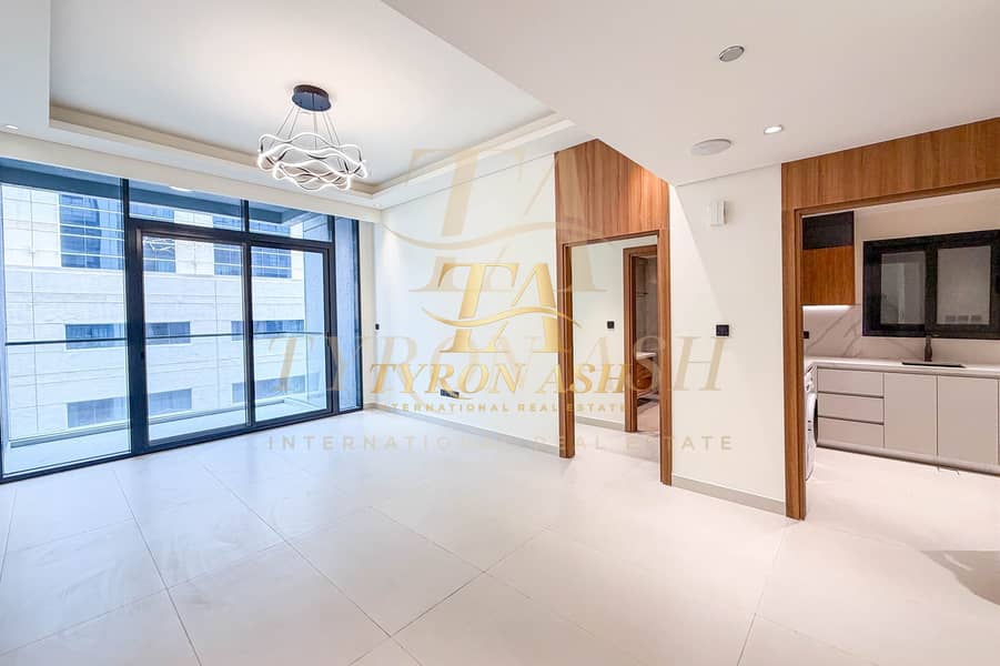 BRAND NEW | 2 MINS TO EXIT | OFFERS ACCEPTED BRAND NEW | 2 MINS TO EXIT | OFFERS ACCEPTED