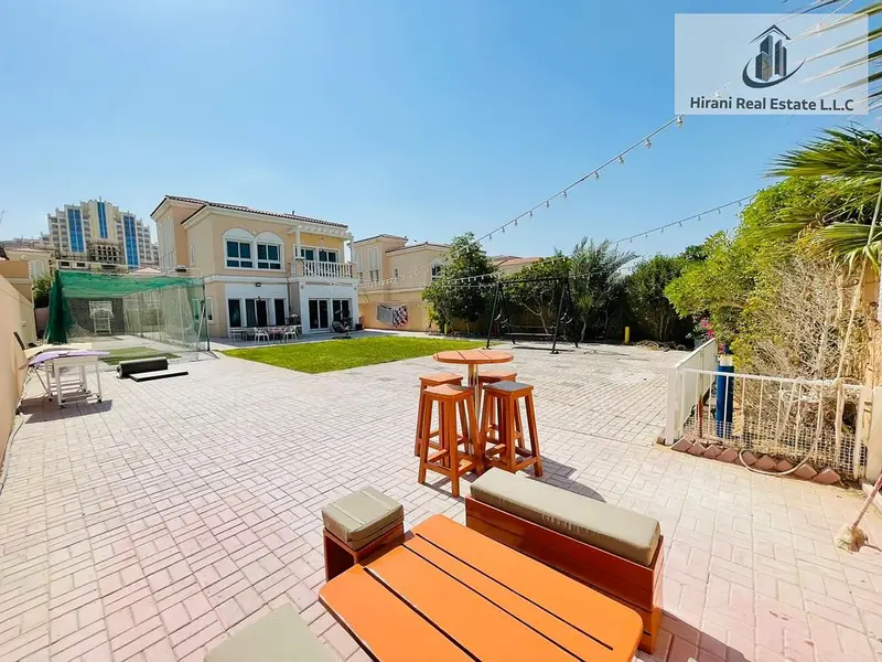 Spacious luxury villa | Extended 3BR + Maid's | Prime location