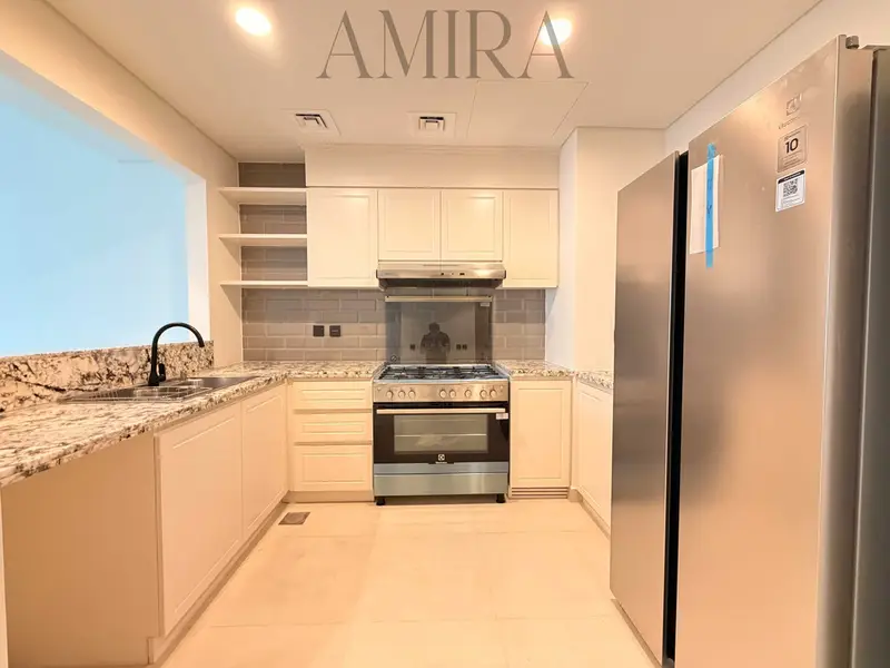 Amenities Nearby | Single Row | Two Parkings | Lagoon Cluster | Corner