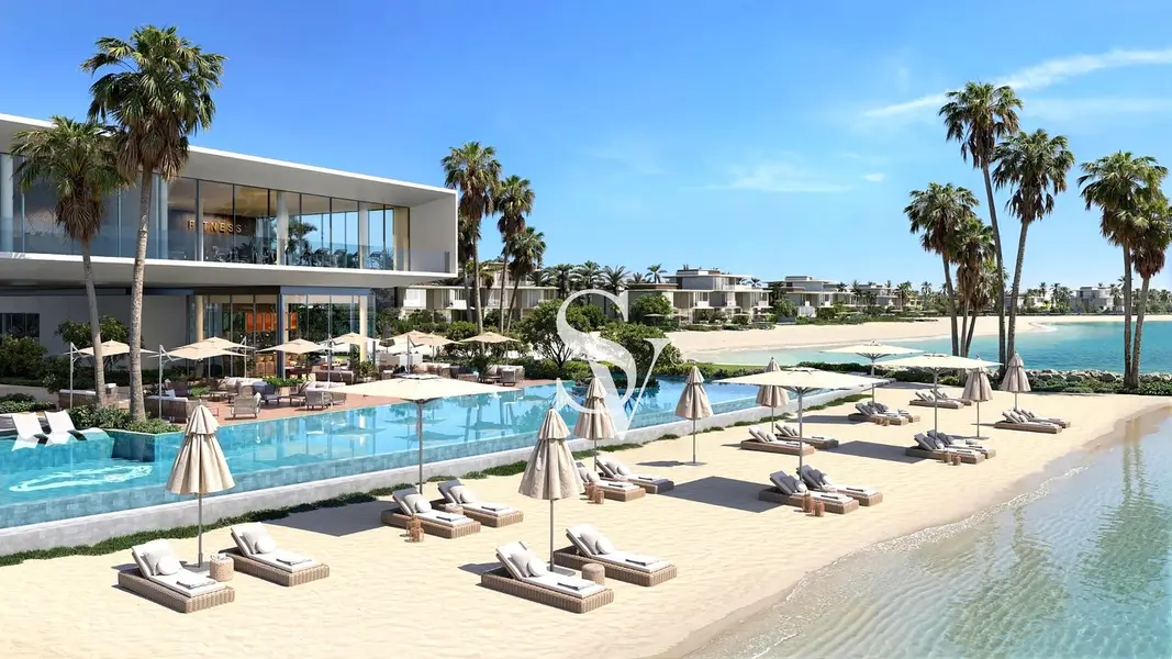 Luxury Address | 4BR Beachside Villa | Lagoon