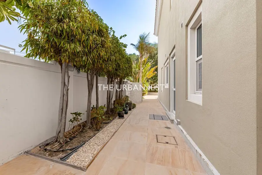 New to Market C1 | Exceptional Park Living