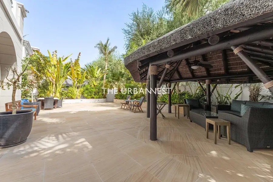 New to Market C1 | Exceptional Park Living
