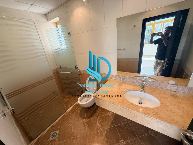 26 WhatsApp Image 2026-10-27 at 6.44. 40 PM (15). jpeg