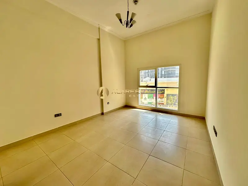 Bright 1 BR | Modern Finishes | Prime Location