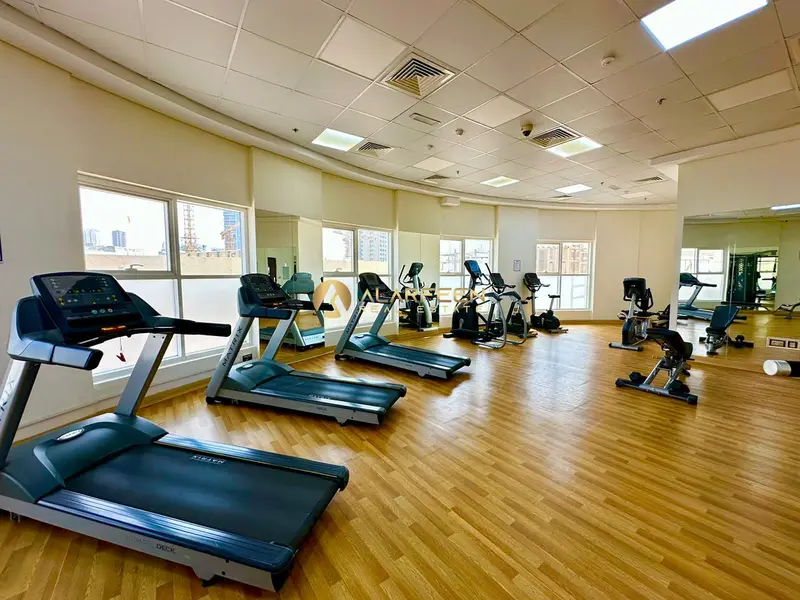 Bright 1 BR | Modern Finishes | Prime Location