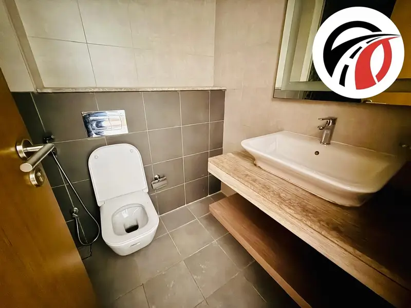 BIGGER SIZE || CHEAPER PRICE || KITCHEN APPLIANCES || PRIME LOCATION || CALL NOW FOR VIEWING