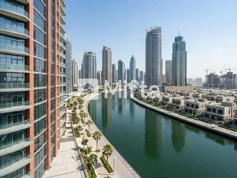 Prime | Studio | Luxury Waterfront Living