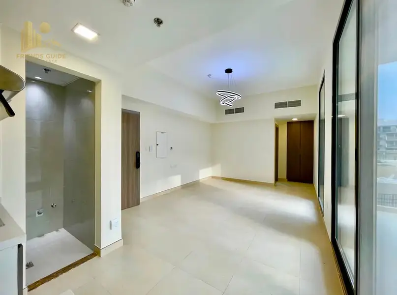 Spacious Studio For Rent | Pool View | Glorious Residence