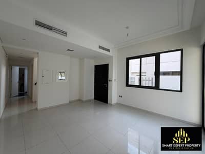 3 Bedroom Villa for Rent in DAMAC Hills 2 (Akoya by DAMAC), Dubai - L-Shape (6). jpeg