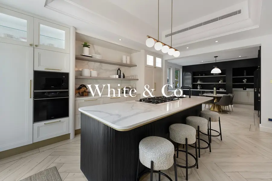 Exclusive C1 | Corner | Upgraded | VOT