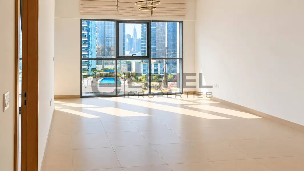 Vacant | Well Maintained | Community View
