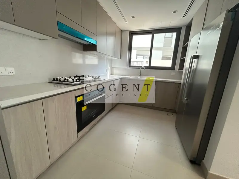 SPECTACULAR LOCATION - PRIVACY - GREEN BELT - UPGRADED TWIN VILLA
