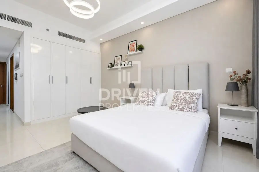 Studio Apartment for Rental at Waves Tower