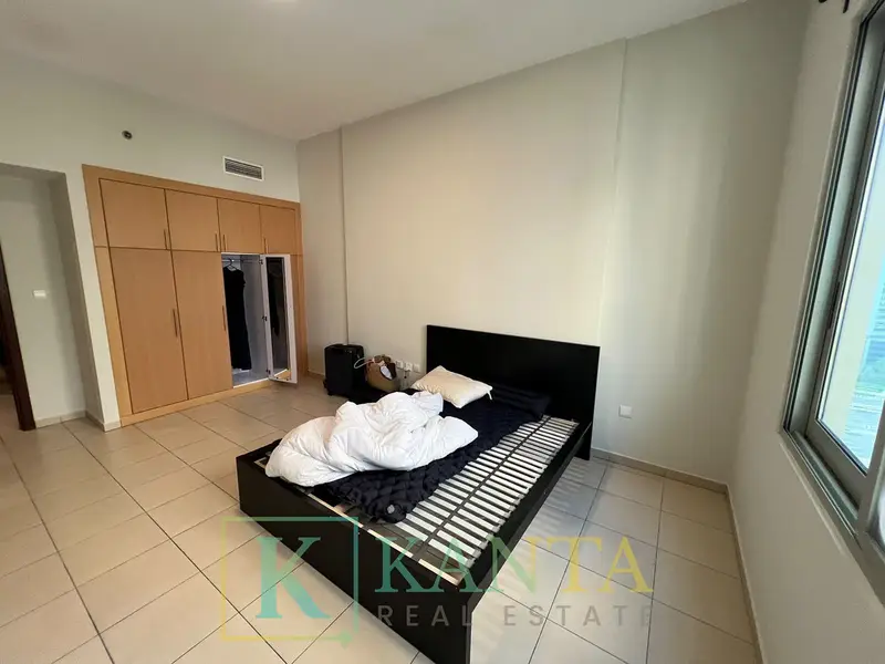 Spacious 1 Bedroom Apartment | 976 Sq. Ft. | Balcony |
