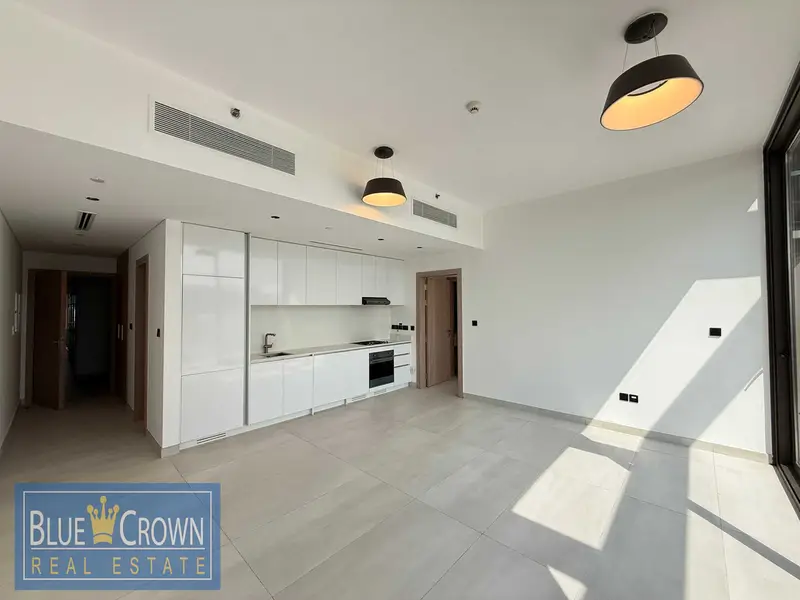 Premium 1BR | Generous Terrace | Great Layout