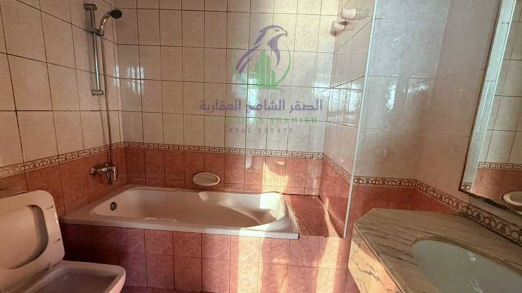 17 mhl-for-rent-alsharqh-property-15. jpg