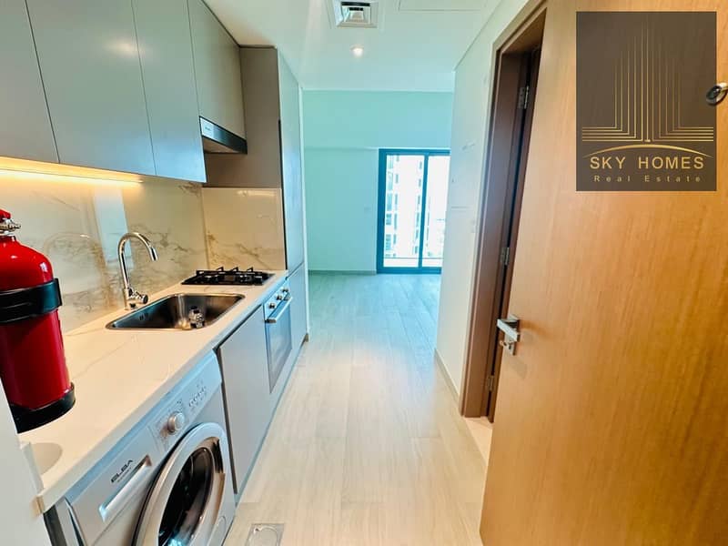 4 61466ae7-6b58-4b94-8e9c-3dde09b14204. jpg