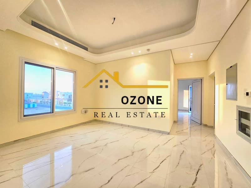 22 20260919_174854. jpg
