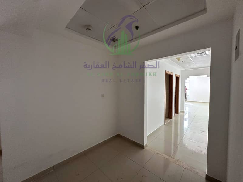 7 apartment-for-rent-3-bedroom-kwrnysh-lkhan-alsharqh-amenities-19. jpg