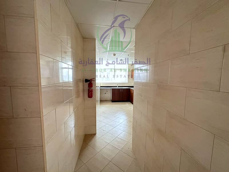 16 apartment-for-rent-3-bedroom-kwrnysh-lkhan-alsharqh-kitchen-13. jpg