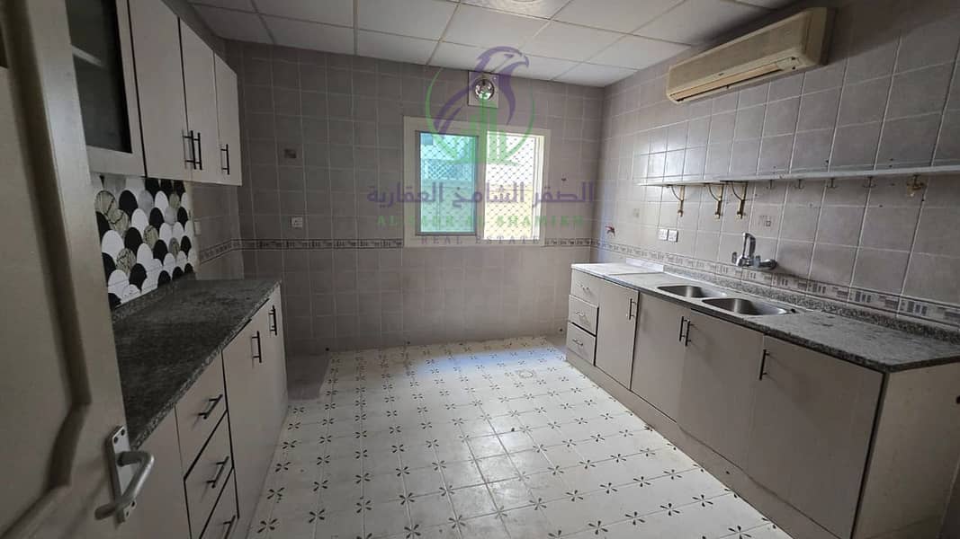16 mhl-for-rent-alsharqh-property-03. jpg