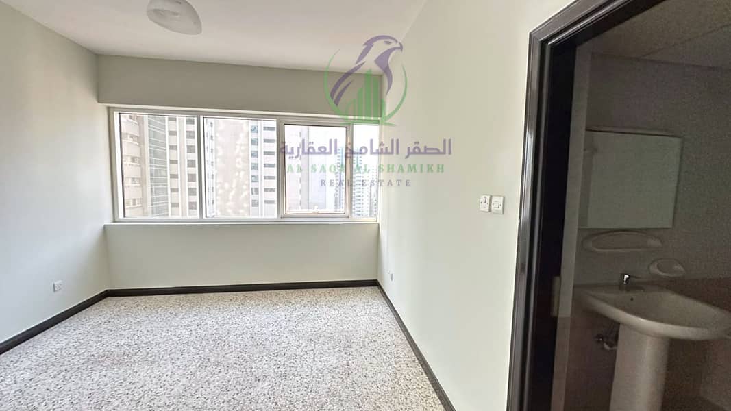 7 shqh-for-rent-4-bedroom-alrfaaa-alsharqh-property-04. jpg