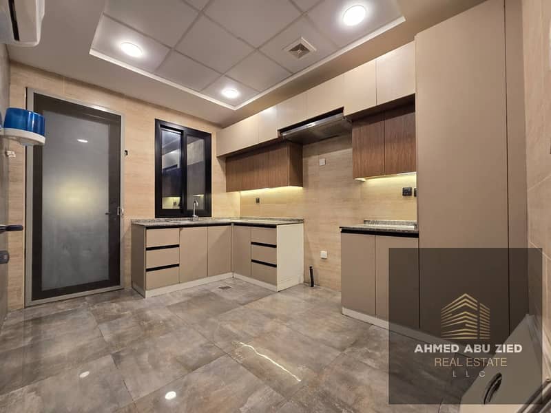11 WhatsApp Image 2026-10-27 at 5.43. 12 PM. jpeg