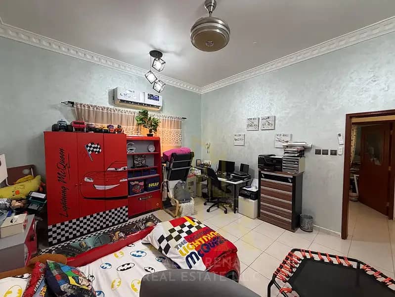 23 867309922-800x600. webp
