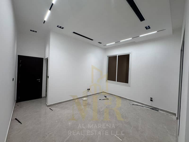 31 WhatsApp Image 2026-10-25 at 8.58. 12 AM. jpeg
