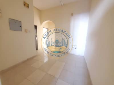 2 Bedroom Flat for Rent in Muwaileh, Sharjah - 20261025_110104. jpg